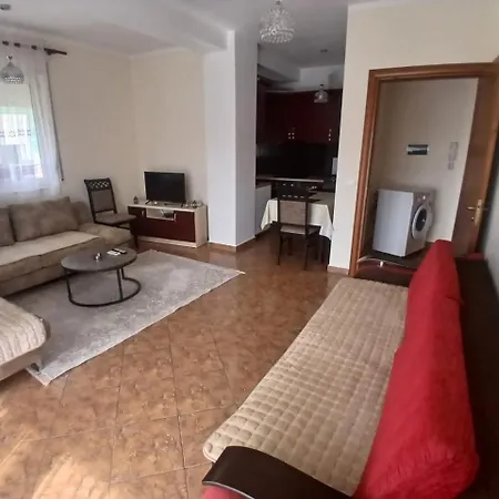 Ed Living Apartment *